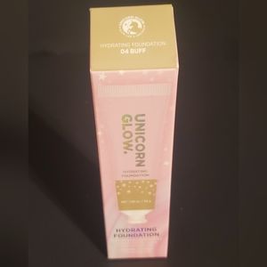**3PACK** Unicorn Glow Hydrating Foundation- #04 Buff